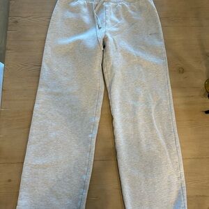 Aritzia Light Gray Sweatpants